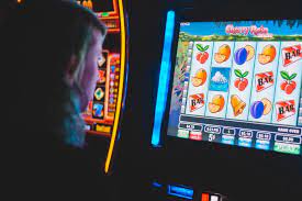 Tips and Tricks for Playing Online Slots