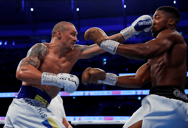 Usyk Defeating Fury