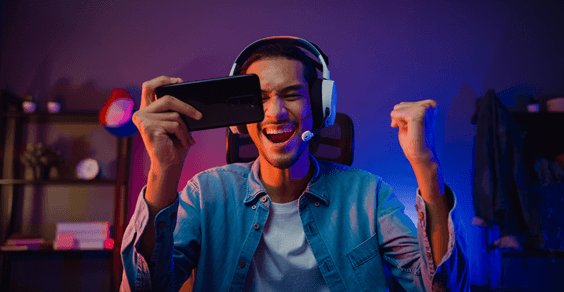 Mobile gaming vs. PC gaming: Is the gap between them getting narrower?