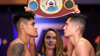 Emanuel navarrete vs joet gonzalez purse payouts salaries