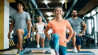 Group Classes vs. Solo Training Which Gym Environment Works Best for You